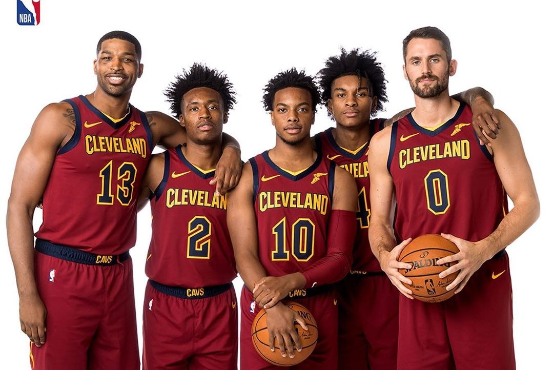 灰熊主帅：莫兰特扭伤了脚踝&需要重新评估，希望伤势并不严重（灰熊主帅称莫兰特脚踝扭伤需进一步评估，盼伤势不重）