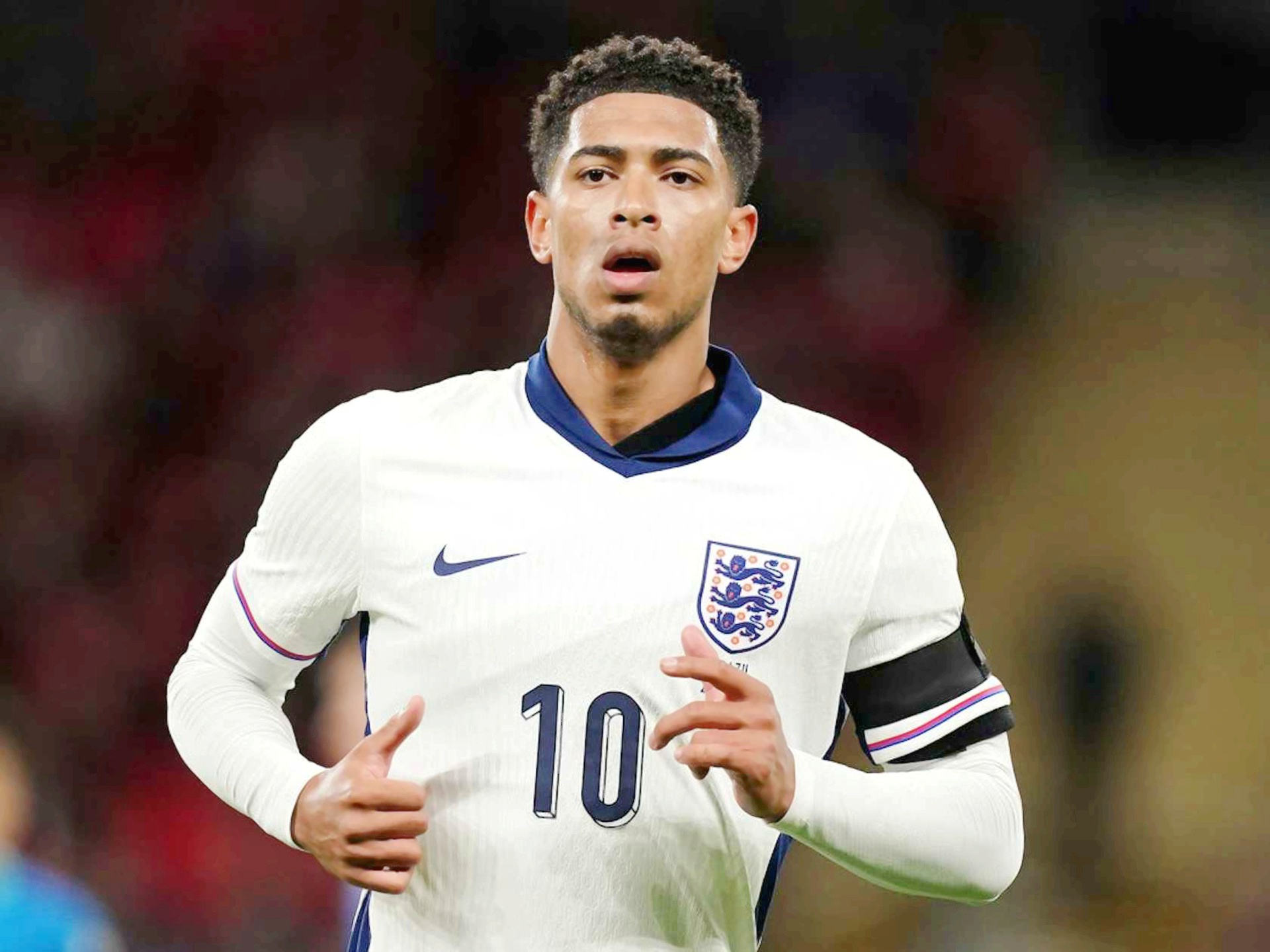 天妒英才，国米旧将范赫斯登转投西协甲后生涯第三度遭遇ACL受伤（命途多舛：前国米后卫范赫斯登转战西协甲后第三次前十字韧带重伤）