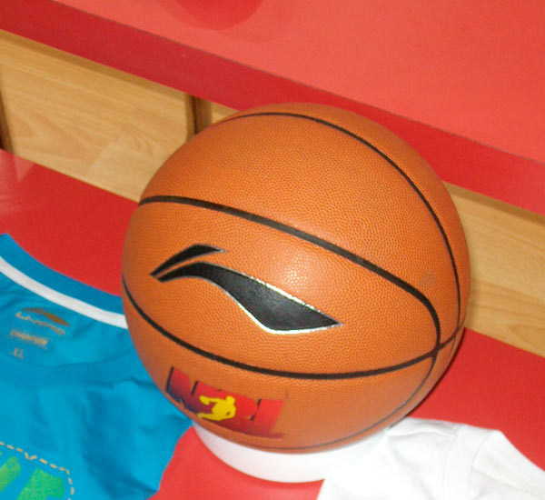 剑指乔丹纪录！库里有望成为史上最年长场均得分28+的后卫（冲击乔丹纪录！库里或成NBA历史最年长场均28+分后卫）