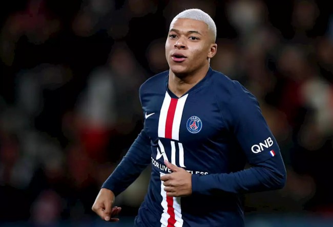 结束10年铁锤帮生涯，波特确认安东尼奥合同到期离开西汉姆联（波特证实：安东尼奥合同期满告别西汉姆，十年铁锤帮生涯画上句号）