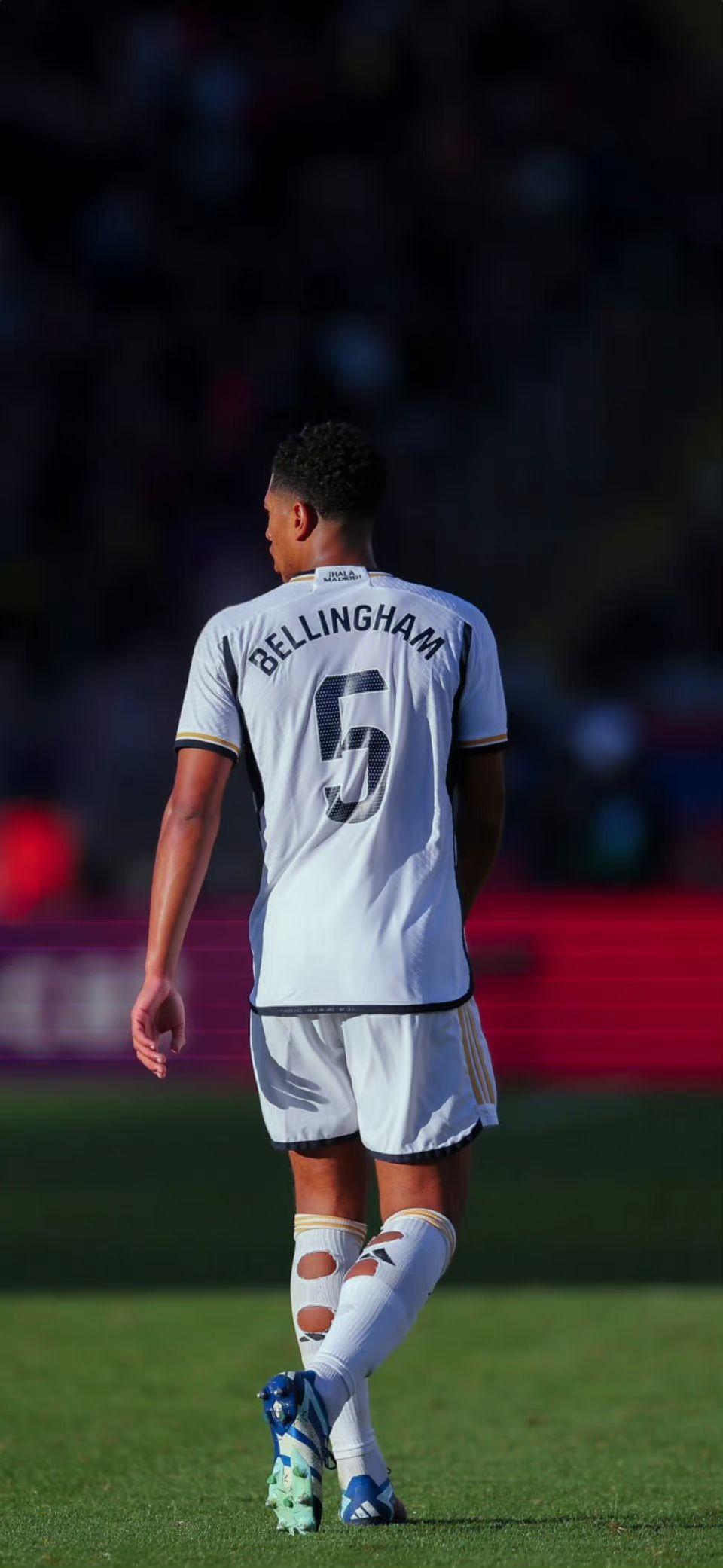 北爱尔兰主帅谈对意大利：无论遇到哪队都很复杂，他们非常强（北爱尔兰主帅谈战意大利：遇谁都难打，蓝衣军团实力强劲）